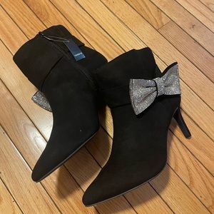 This boot t is a size 13, wide